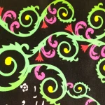 کتیبه سردری محرم پاناما این خانه عزادار حسین است 60*70 کد 0617