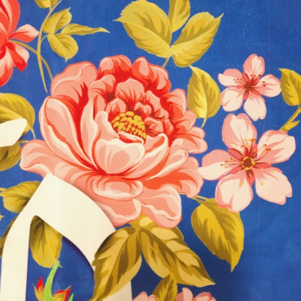 کتیبه نیمه شعبان مخمل با شعار یا قائم آل محمد زمینه گل و آبی عمودی تک عددی