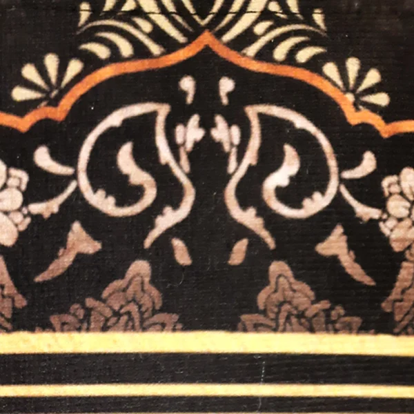 کتیبه محرم پاناما باشعار یا اباعبدالله الحسین اللهم الرزقنی شفاعه الحسین یوم الورود