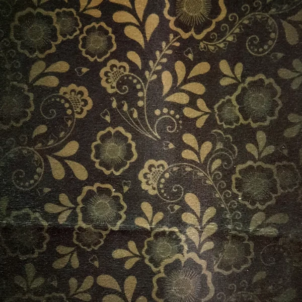 کتیبه محرم پاناما باشعار علی بن حسین الاصغر متن سفید