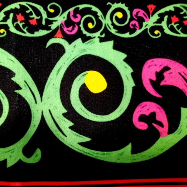 کتیبه سردری محرم مخمل این خانه عزادار حسین است