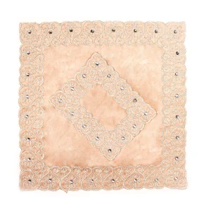 جانماز مخمل دوتیکه نگین دار سایز بزرگ رنگ گلبهی 36*36 کد 0348