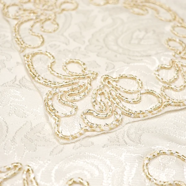 جانماز شکوه دوتیکه نگین دار سایزکوچک رنگ طلایی 24*24 کد 0358