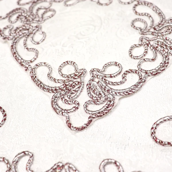 جانماز شکوه دوتیکه نگین دار سایزکوچک رنگ زرشکی 24*24 کد 0361