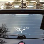 استیکر شیشه خودرو علی امام من است و منم غلام علی 13*29 کد 1224