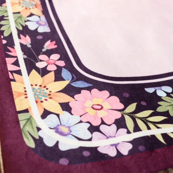 سجاده کودک مخمل طرح گلستان کد 0582