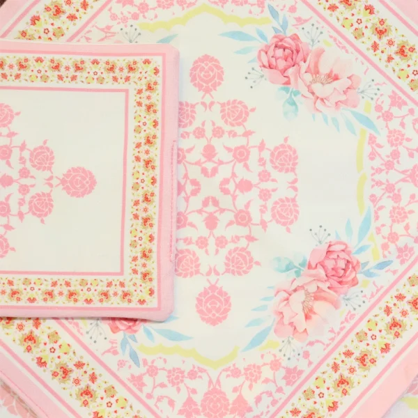 سجاده جانماز مخمل سه تیکه طرح نیایش صورتی کد 0578